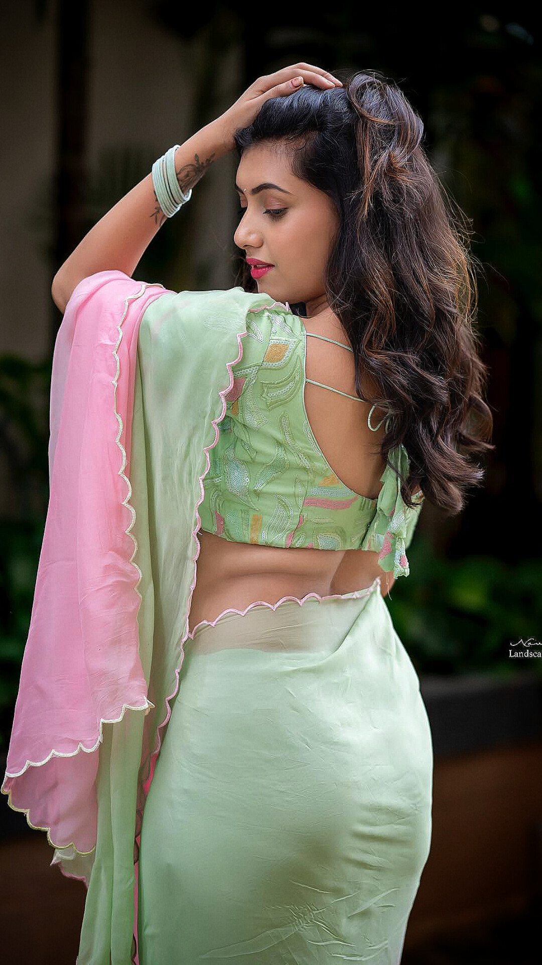 F4Eyy-XaAAEkasS?format=jpg&name=large