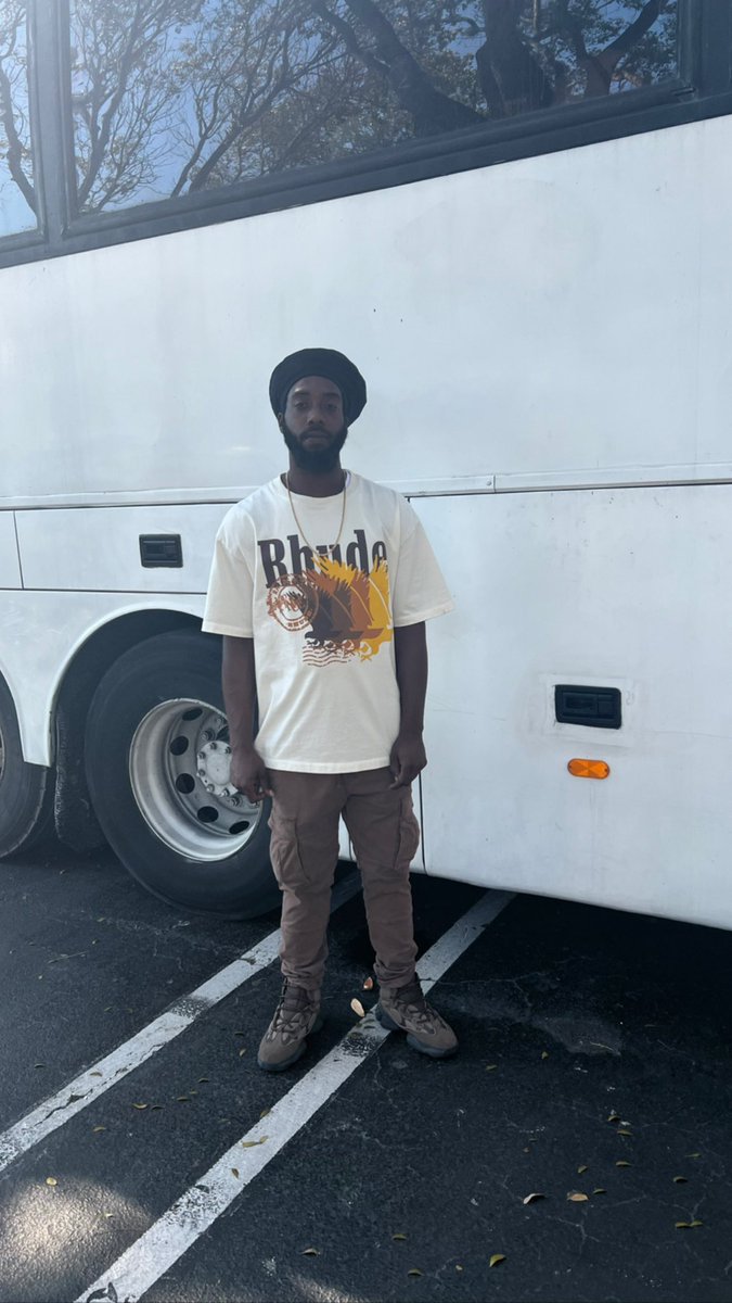 Money can’t make me, you suckers can’t break me 🦅