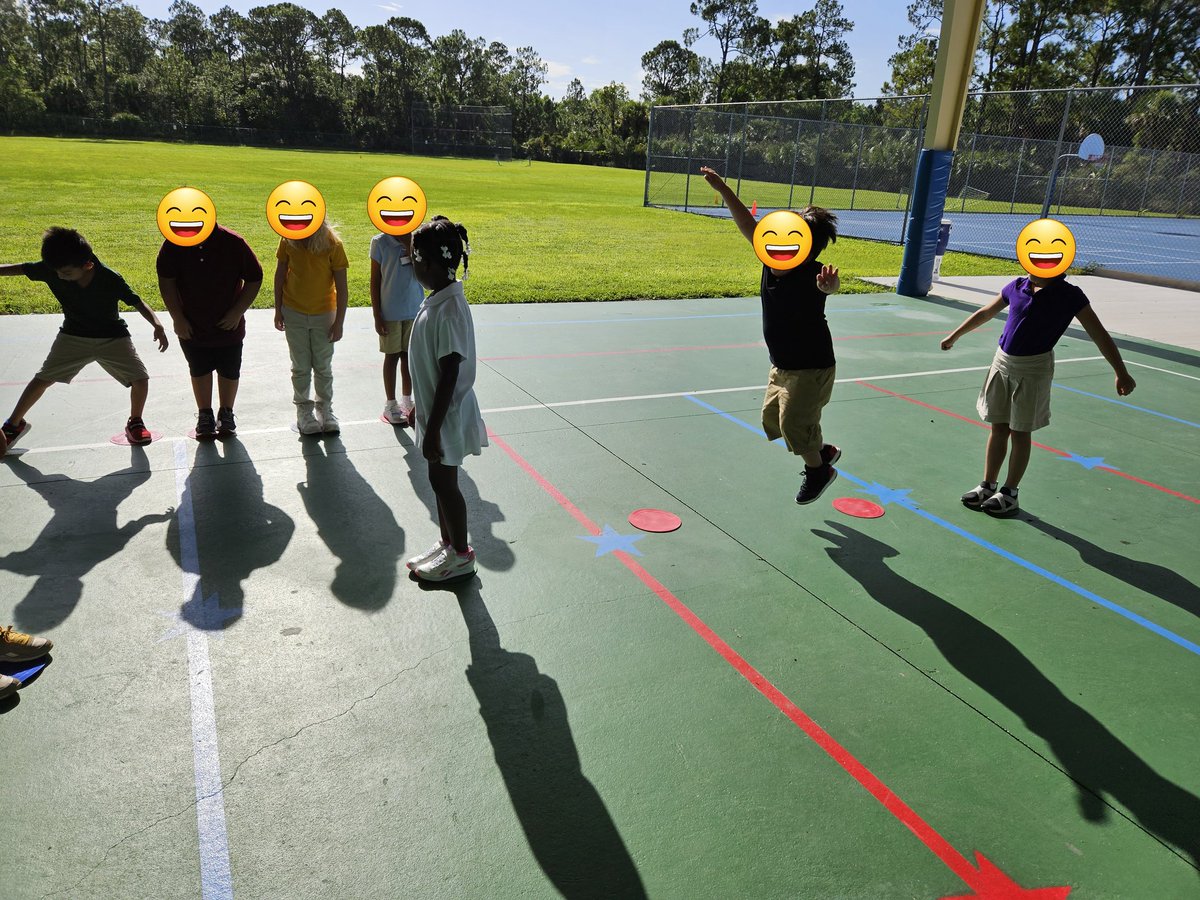 MStarspe's tweet image. Students putting their teamwork skills to the test in an exciting game of 'Cross the River'! 💪 Working together to strategize, communicate, and conquer challenges, they're not just crossing water, they're bridging connections! #FunAndLearning
@AlyssaHeberle
@ccpsDRIVE2BFIT