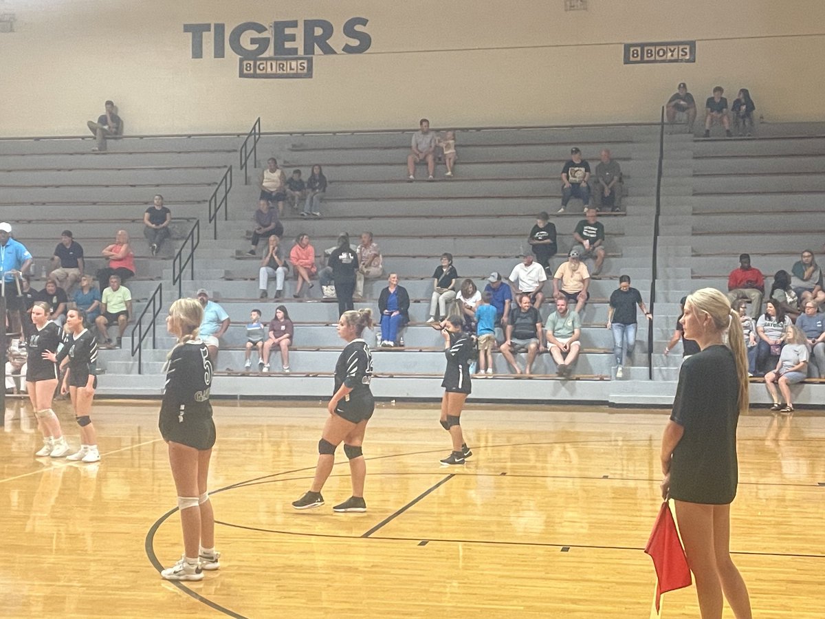 8th grade Lady Gators take the court for the first time this season #Team DCS #GatorNation