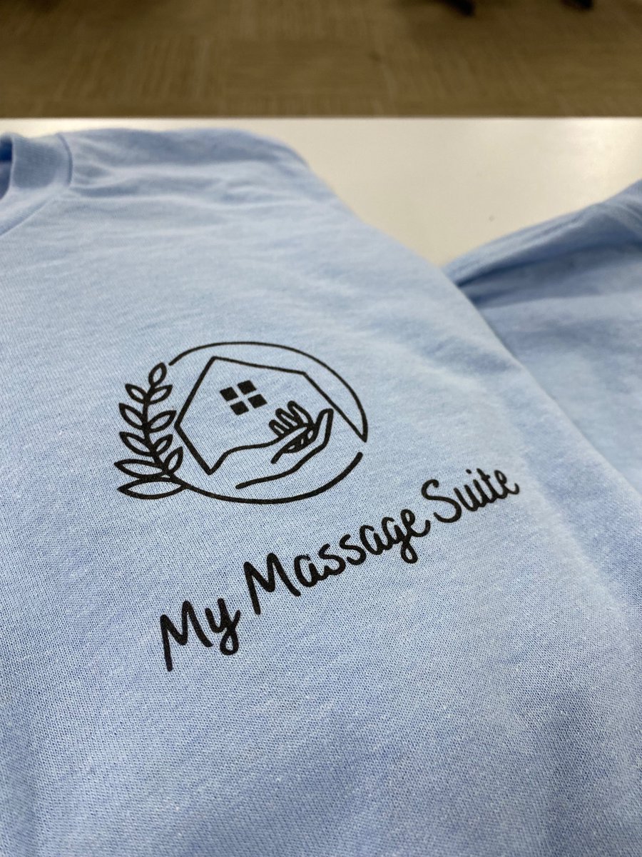 MagicMonograms's tweet image. We love the simplicity of this logo and how it pops off the Lt. Blue Gildan Softstyle. Thanks for allowing us to work on these shirts! 
.
.
#LogoUp #Screenprinting #ScreenPrintShop #screenprint