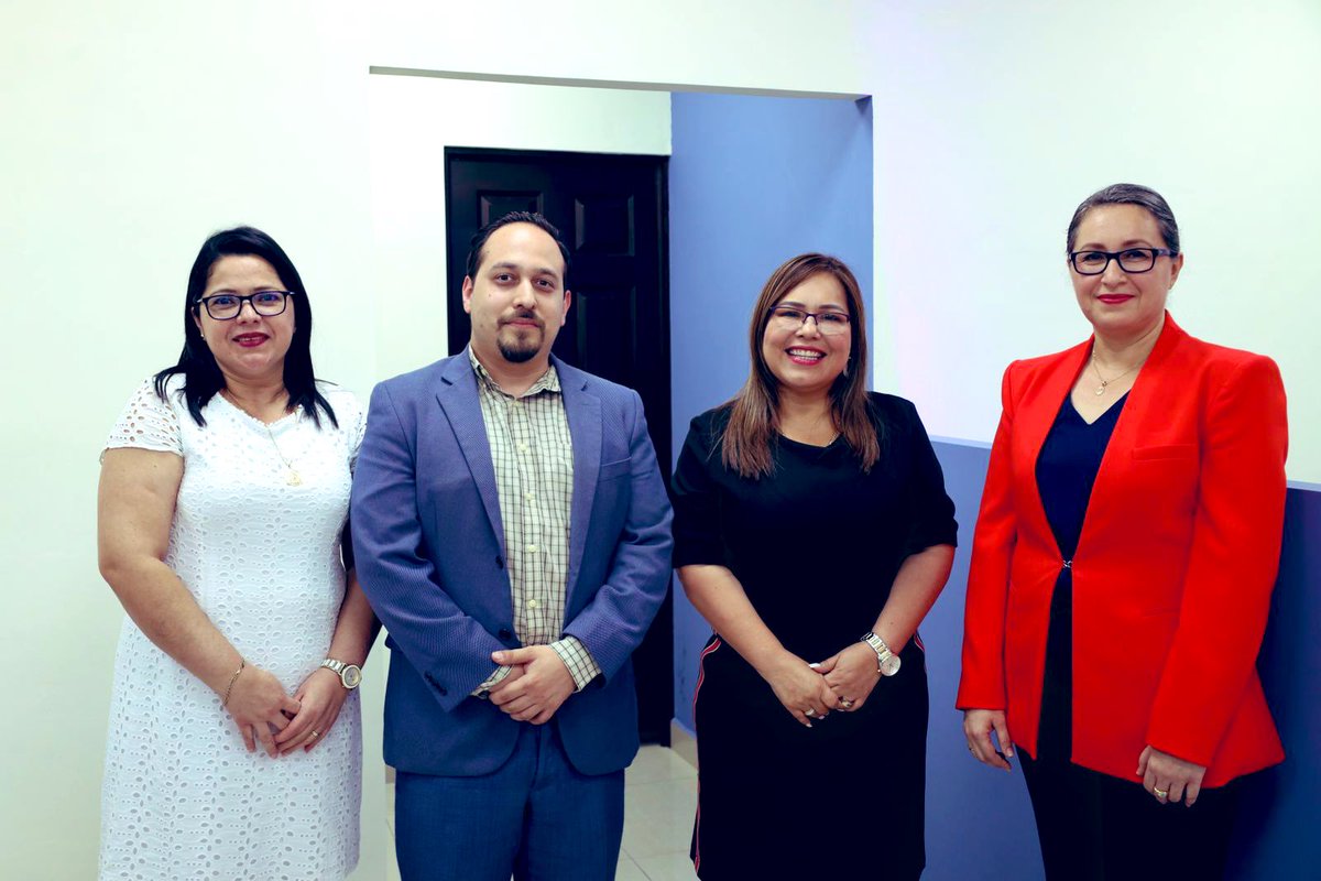 _CarmenMB's tweet photo. Un legado más que vendrá a fortalecer el buen clima laboral y un adecuado ambiente de trabajo para El Talento Humano de la Corte de Cuentas de la República, impactando positivamente en las funciones de Auditoría que se realizan en esta sede Regional https://t.co/VaIYBH9mnK