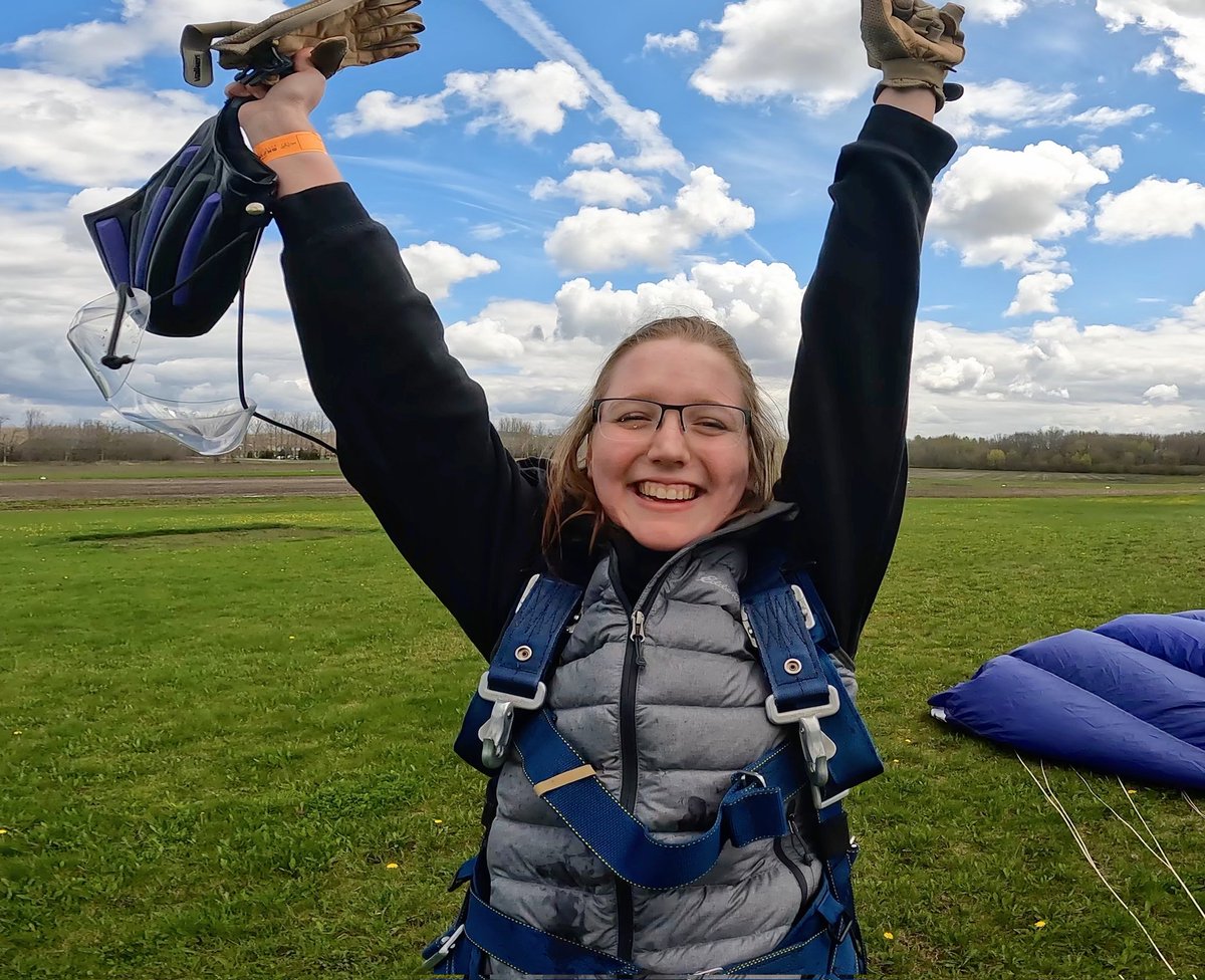 SkydiveToronto's tweet photo. POV you just conquered your fear of heights! 

📷 David S https://t.co/DQPDLoKYAW