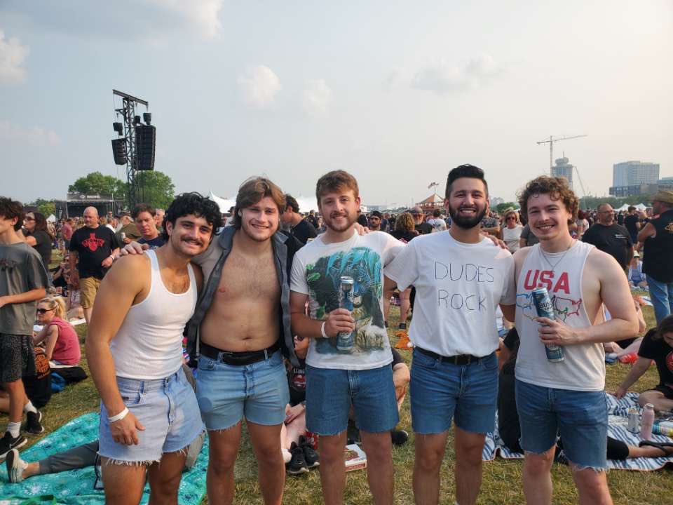 noajlider's tweet photo. Cold beer on a Monday night
A pair of jorts that fit just right https://t.co/u3rcRgzEEX