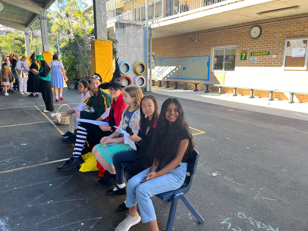 KENSINGTONPS's tweet photo. @KENSINGTONPS #celebrateBookWeek #lovewhereyoulearn https://t.co/yNuABEDxru