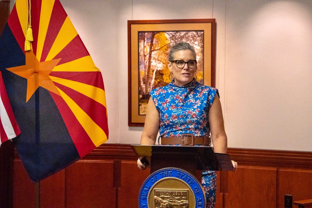 ArizonaStand's tweet photo. We attended the Bill Signing Ceremony for SB 1197 today! 
 After years of championing this issue, we are excited to see an end to administrative juvenile court fees. THANK YOU @almaforarizona and Sen. Gowan for sponsoring this bill and @GovernorHobbs for supporting AZ kids! https://t.co/6HiYtd9BPI