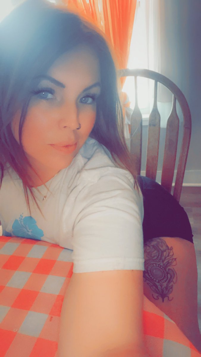 sniffyAss69's tweet photo. #paypig  #Contentcreater #onlyfans_girl https://t.co/a5J3ZuAzgE
