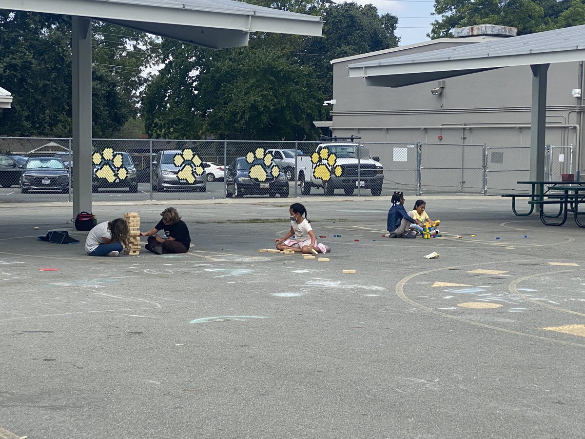 🌟 Campus Vibes: Welcoming back Active Education for a dose of fun and excitement! Get ready for awesome lunchtime activities every Monday, Wednesday, and Friday. Let the games begin! 🎉🏃‍♀️🤸‍♂️ #ActiveEducation #LunchtimeFun #BackOnCampus
#foesbulldogs