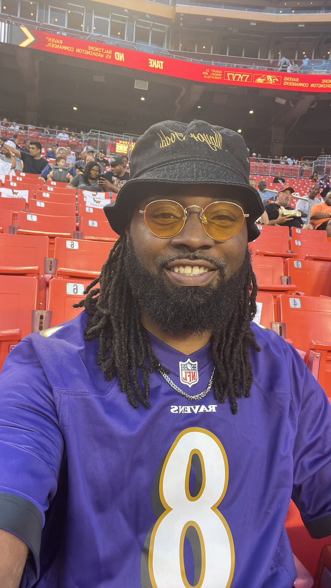 ToddJNock's tweet photo. Here at Fed Ex Field
Let’s go Ravens! 
#MayorTodd #PCity 
#HTTC https://t.co/xrIb2WgYbi