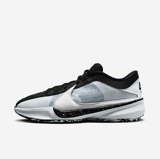 SOLELINKS's tweet photo. Ad: Coming Soon on Nike US
Nike Freak 5 'White/Black'
=> https://t.co/9msxQ2Jeex https://t.co/YSeIeLkR5o