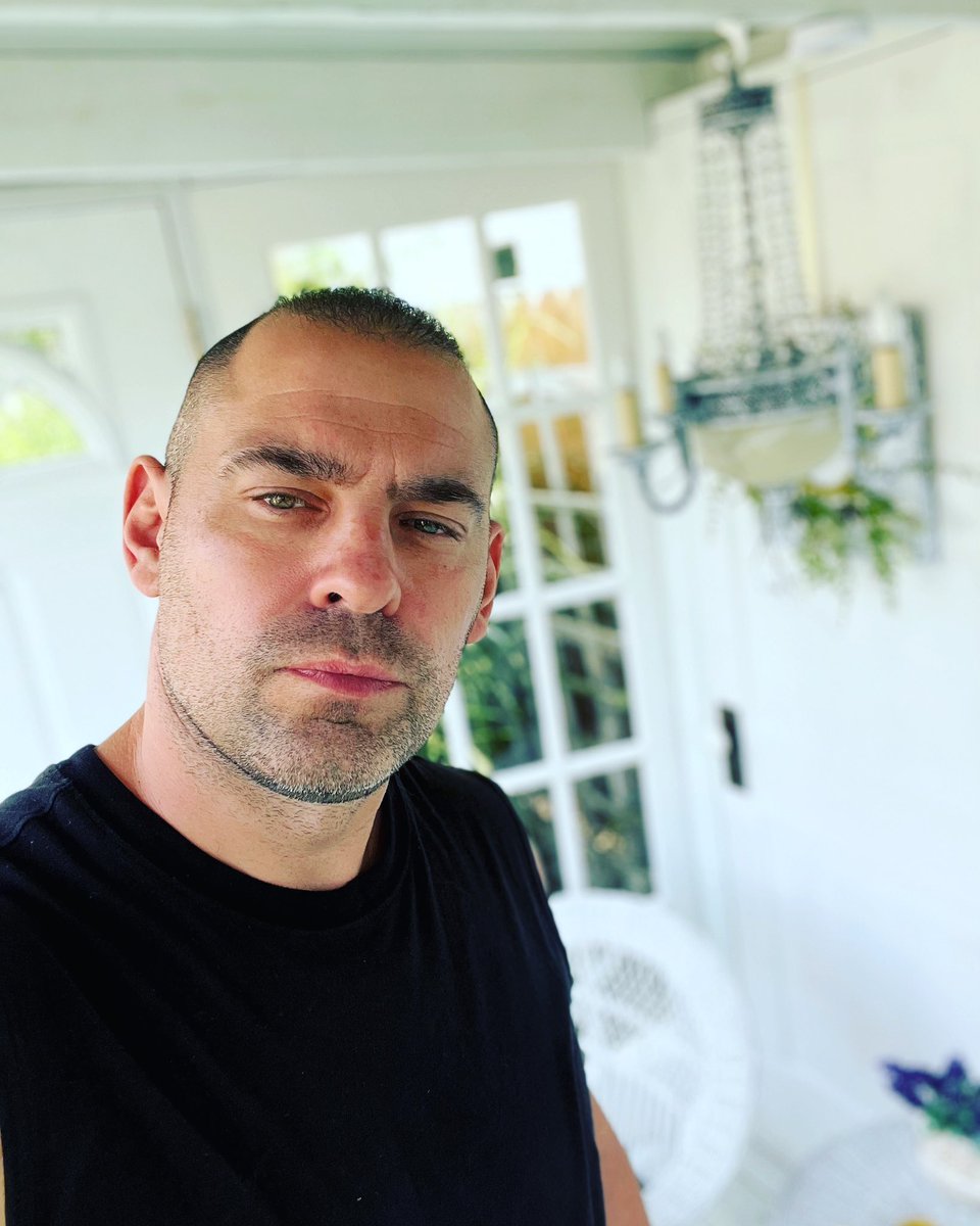 ImToddChristian's tweet image. Just completed building a she-shed for my mom! Thanks to my dad for teaching me the skills that are necessary. Finally found the time to make it happen. Seeing how much she love it makes it all worth it. #DIY #FamilyProject #Rewarding