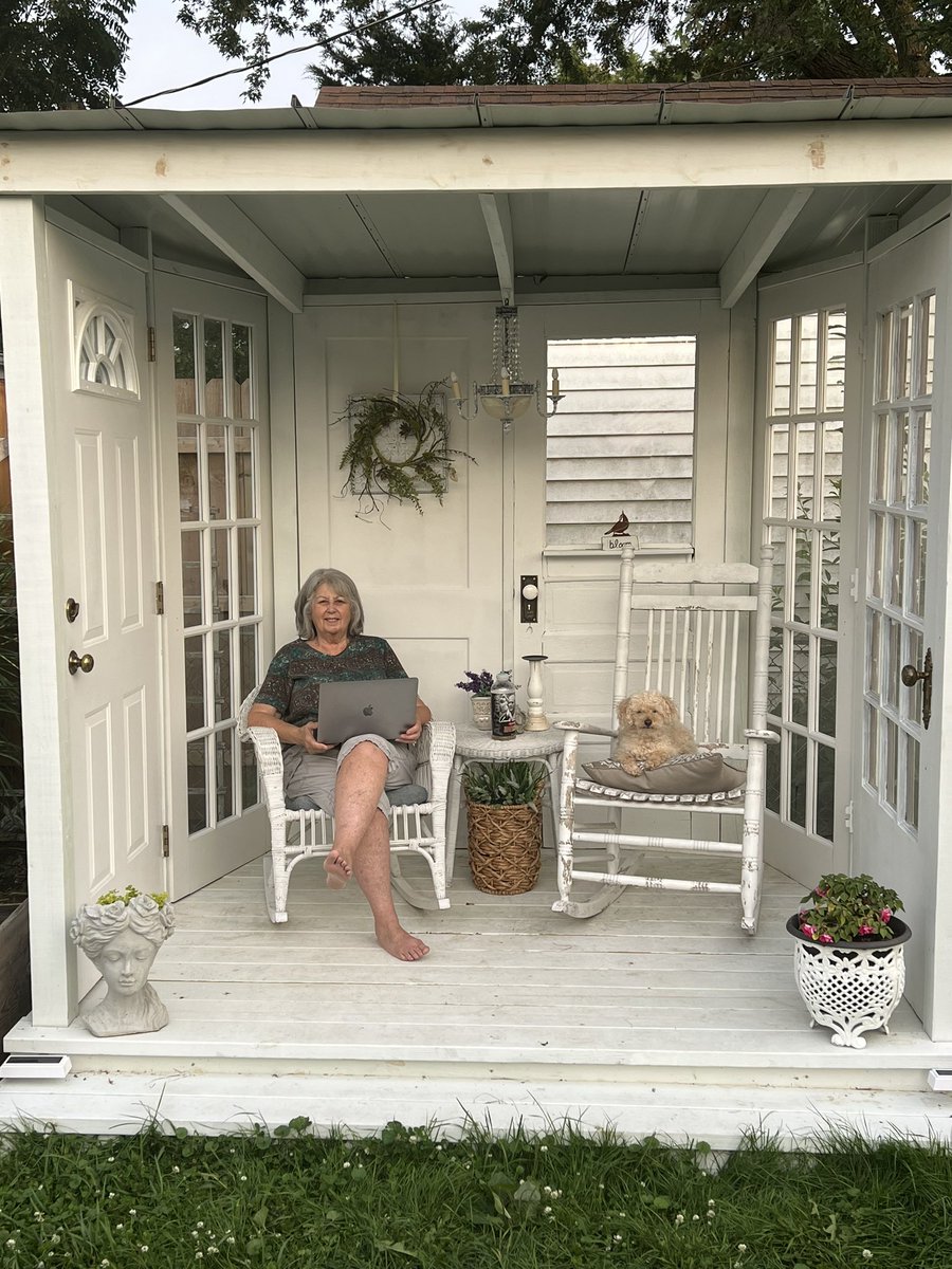ImToddChristian's tweet image. Just completed building a she-shed for my mom! Thanks to my dad for teaching me the skills that are necessary. Finally found the time to make it happen. Seeing how much she love it makes it all worth it. #DIY #FamilyProject #Rewarding