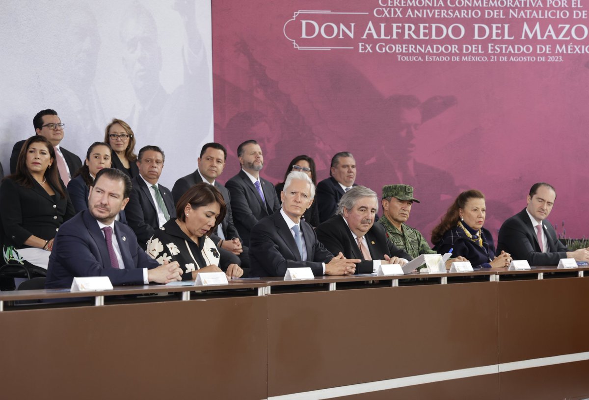 geramonro05's tweet photo. En el CXIX Aniversario del Natalicio de Don Alfredo Del Mazo Vélez, lo recordamos como un #MexiquenseDesatacado y por su trayectoria como Gobernador del #Edoméx de 1945 a 1951.
@alfredodelmazo https://t.co/Xb7AQ9PBYp
