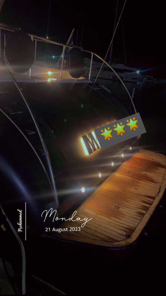m_o_7777's tweet photo. يسعد مساكم 

بالنسبة  لكلام يزيد الراجحي وان تكلفة البنزين باليخت 320 الف.

انا اليخت حقي تكلفة تعبئته 75 الف دولار
يستهلك 200 لتر بالساعة في حالة السرعه القصوى
تقريبا سعة الخزانات 90000 لتر .
لذلك حجم الخزانات باليخوت تختلف حسب حجم اليخت وايضا الاستهلاك حسب الحجم والسرعة. https://t.co/33XZvVM3s3