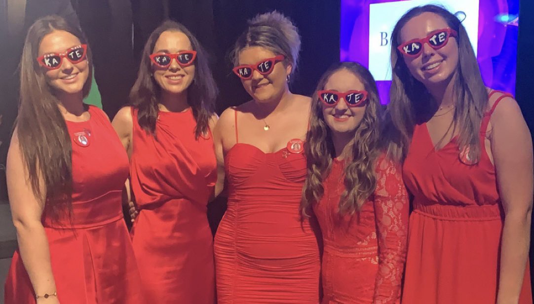 dunlea_laura's tweet photo. Thank goodness we have our shades for all these lights 🔴⚪️🌹 #CorkRose #ROT #RoseOfTralee @RTEOne @willleahy @RoseofTralee_ https://t.co/vnGXmMuCAE