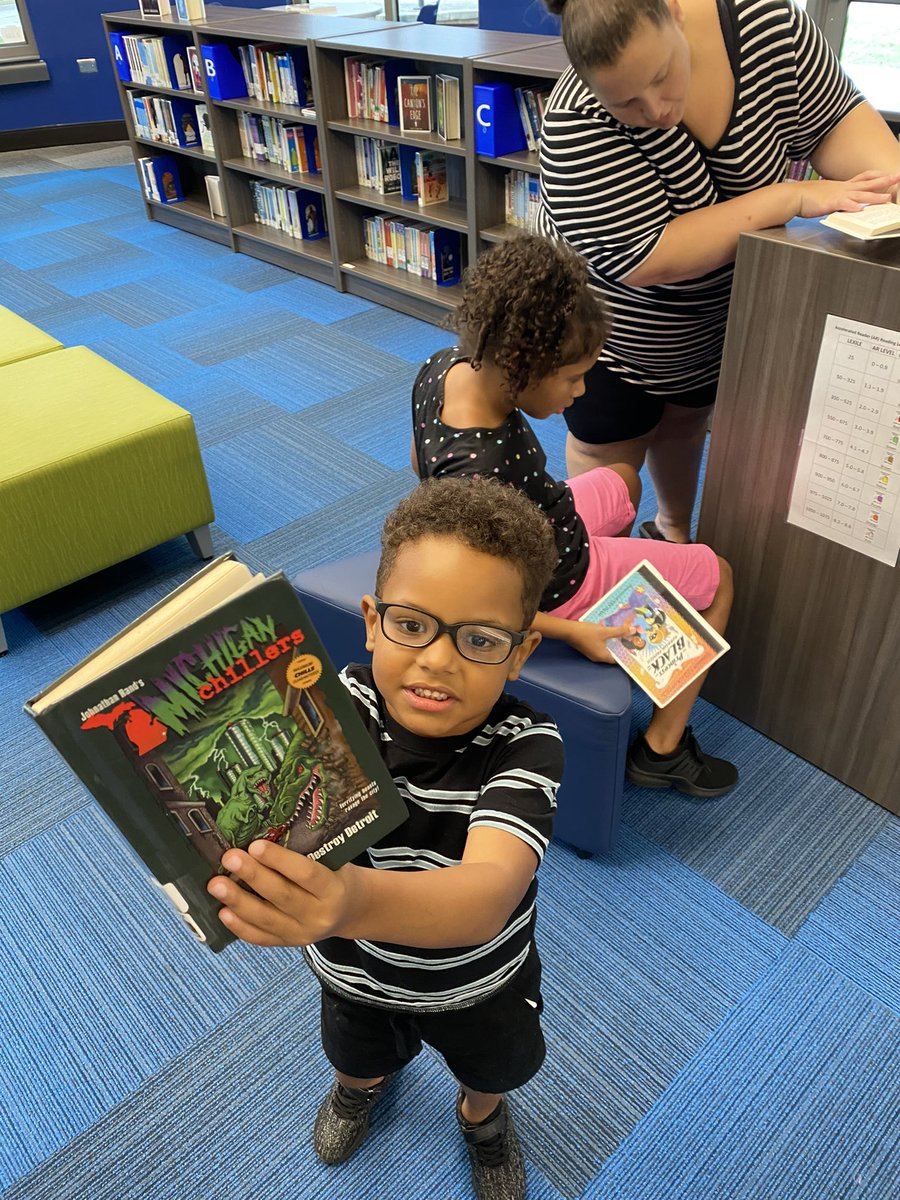 PSERoadrunners's tweet photo. We had a wonderful media after hours opening last week! Thanks to the PSE families who visited, explored our media center, and took opportunities to read with each other. #PSEReads @RockdaleSchools https://t.co/ZwznoVBvMq