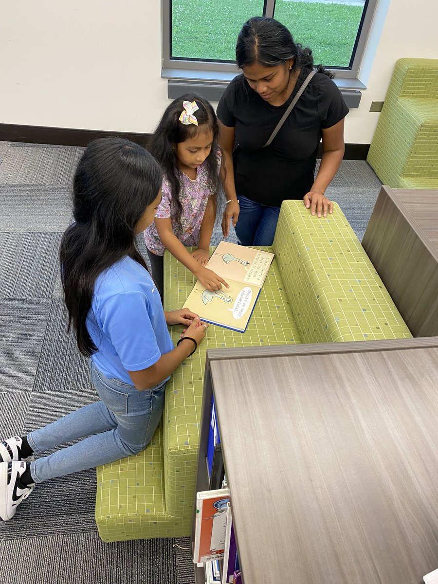 PSERoadrunners's tweet photo. We had a wonderful media after hours opening last week! Thanks to the PSE families who visited, explored our media center, and took opportunities to read with each other. #PSEReads @RockdaleSchools https://t.co/ZwznoVBvMq