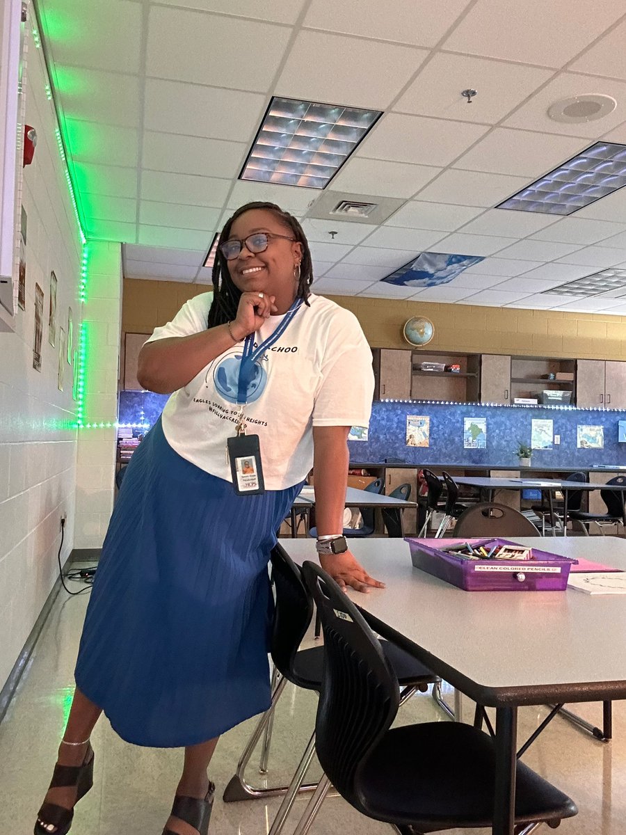 GrantSekani's tweet photo. Day 1 of Year 6 down 📚✏️. Peep the T-shirt 😎. #soaring #fullyaccredited @ElkoMiddle https://t.co/Yh1bXyrULp