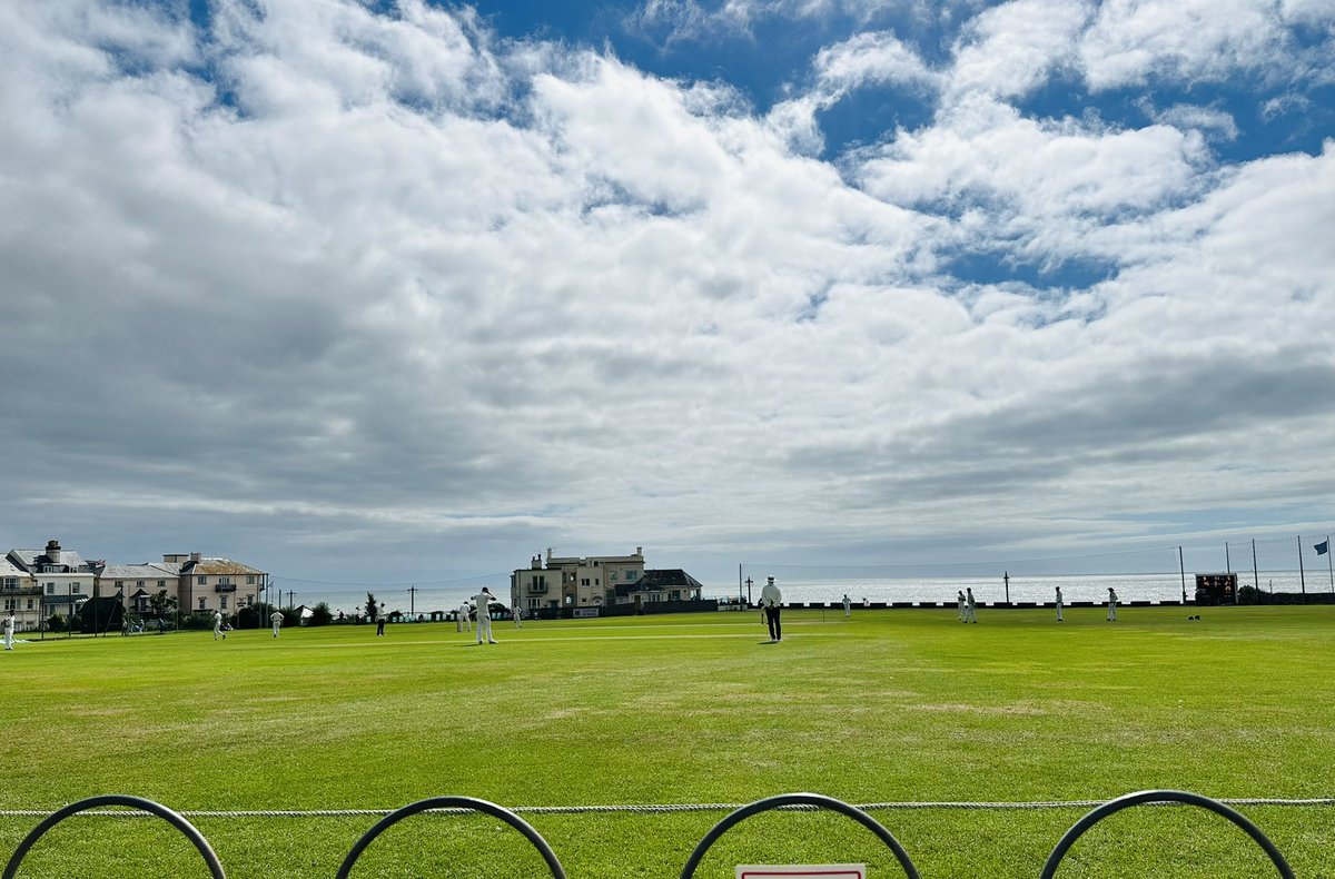 AnnieChave's tweet photo. An absolutely wonderful day @SidmouthCC watching @DevonCricket play Hereford CC for the @NCCA_uk 

A good size crowd, some fantastic 3 day cricket in a glorious setting and all for free. Where were you all????!!! https://t.co/7MLW1Z1Jk6