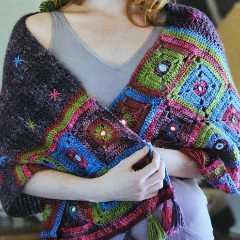 DDCrochetDesign's tweet photo. A lovely Crochet Granny Square Marrakech Style Wrap Pattern ๐ Embellished with little shisha mirrors and using rich coloured yarn #MHHSBD #crochet #grannysquare #crafts #yarn #wrap #giftideas #shisha #richcolours #magic #bohemia https://t.co/iNlBP2eVDy https://t.co/5TCsmDhoCg
