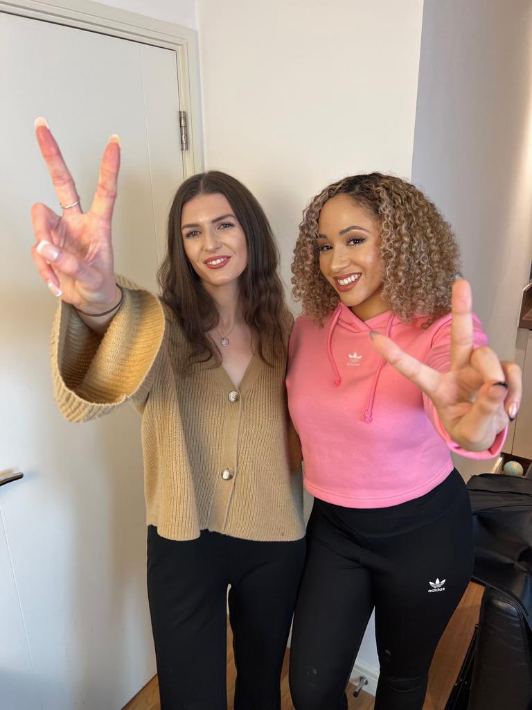 HeyBingers's tweet photo. 🚨 NEW EP ALERT 🚨 

What would you do if you had a remote to control your life? ⏮️✨⏭️

We’ve  been to see new horror film, ‘Talk To Me’ and we share our thoughts on RackaRacka’s first feature film 🎬🍿

Check our latest episode - link the bio 🎧 https://t.co/cXqwNRvnb3