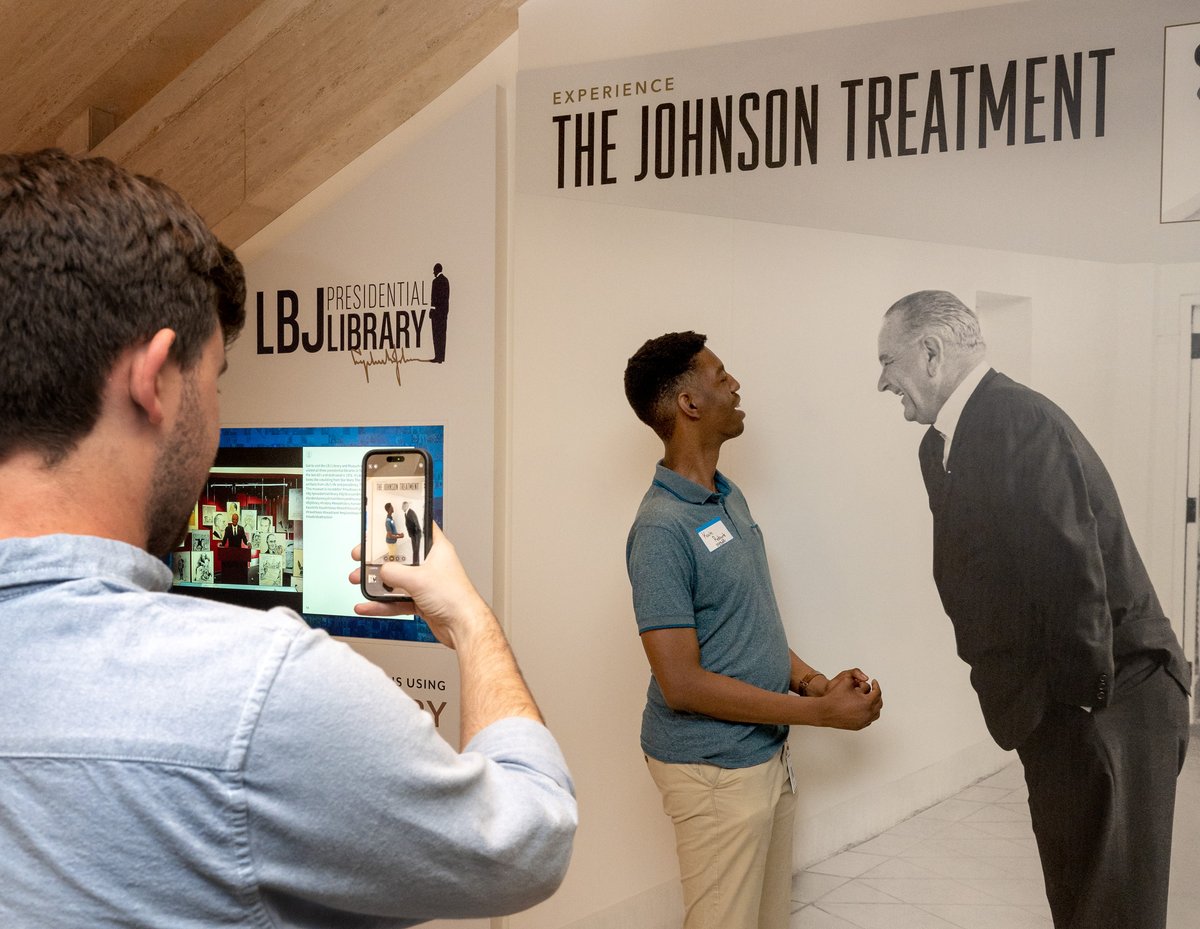 LBJLibrary's tweet photo. Last week, we welcomed incoming @TheLBJSchool students to the #LBJLibrary for a reception and private Library tour, including a video of #PresidentJohnson speaking to #LBJSchool students in 1972.
Good luck on your first day of classes! #WhatStartsHere ๐ค https://t.co/HJKFmSVONd