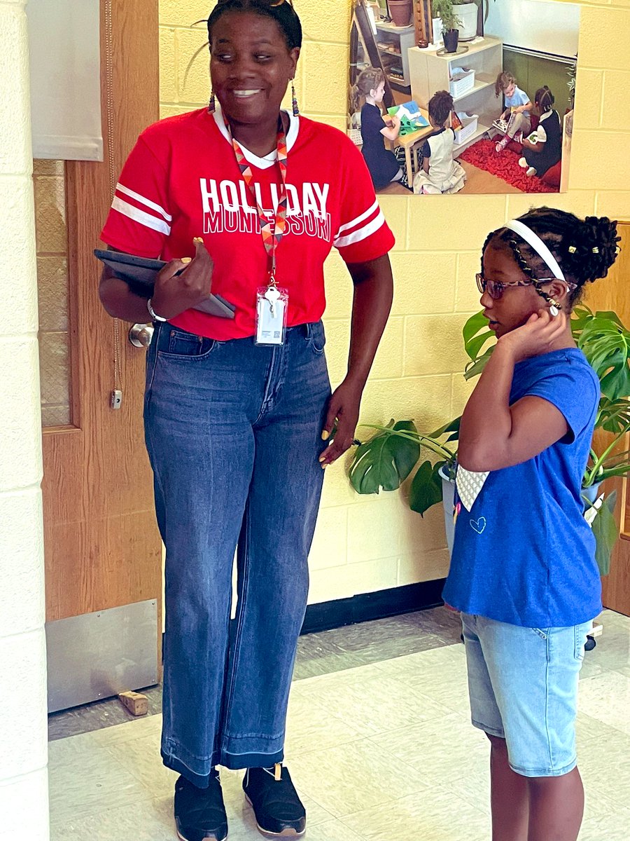 Holliday Montessori is humming with joy on the 1st day of the 23-24 SY. Students and families were welcomed into prepared environments by prepared adults.
#SparkingJoy 
<a href="/kcpublicschools/">KCPS</a>