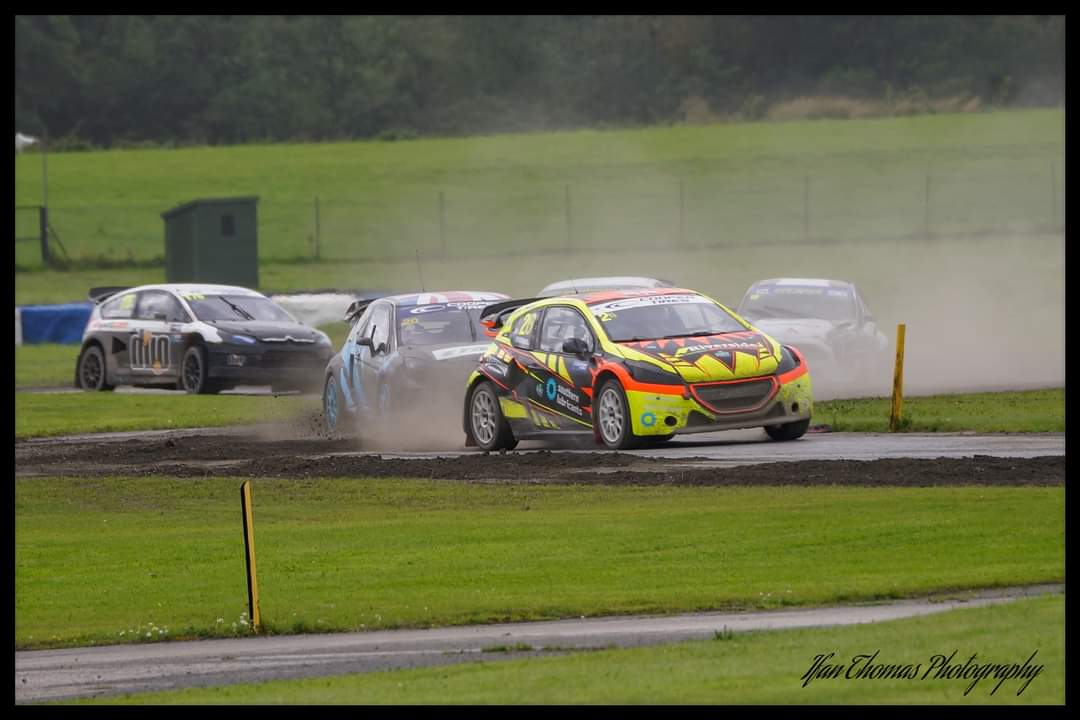 ifanthomas73's tweet image. #PembreyCircuit #5nationsBrx #rallycross #ifanthomasphotography