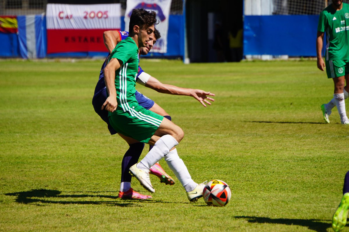 Cfpozuelo's tweet photo. GALERÍA🟢⚪️| Aquí os dejamos las mejores 📸 del segundo partido de Copa RFEF de ayer 

CF Pozuelo ©️ https://t.co/g2c9BTrLLs