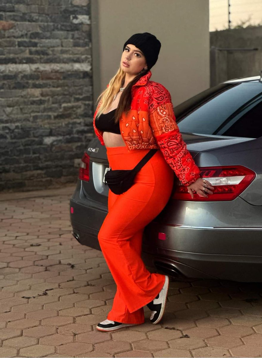 Hey guys. I'm about to drop some fire exclusive to my YouTube channel subscribe here youtube.com/shorts/7-u82aN…