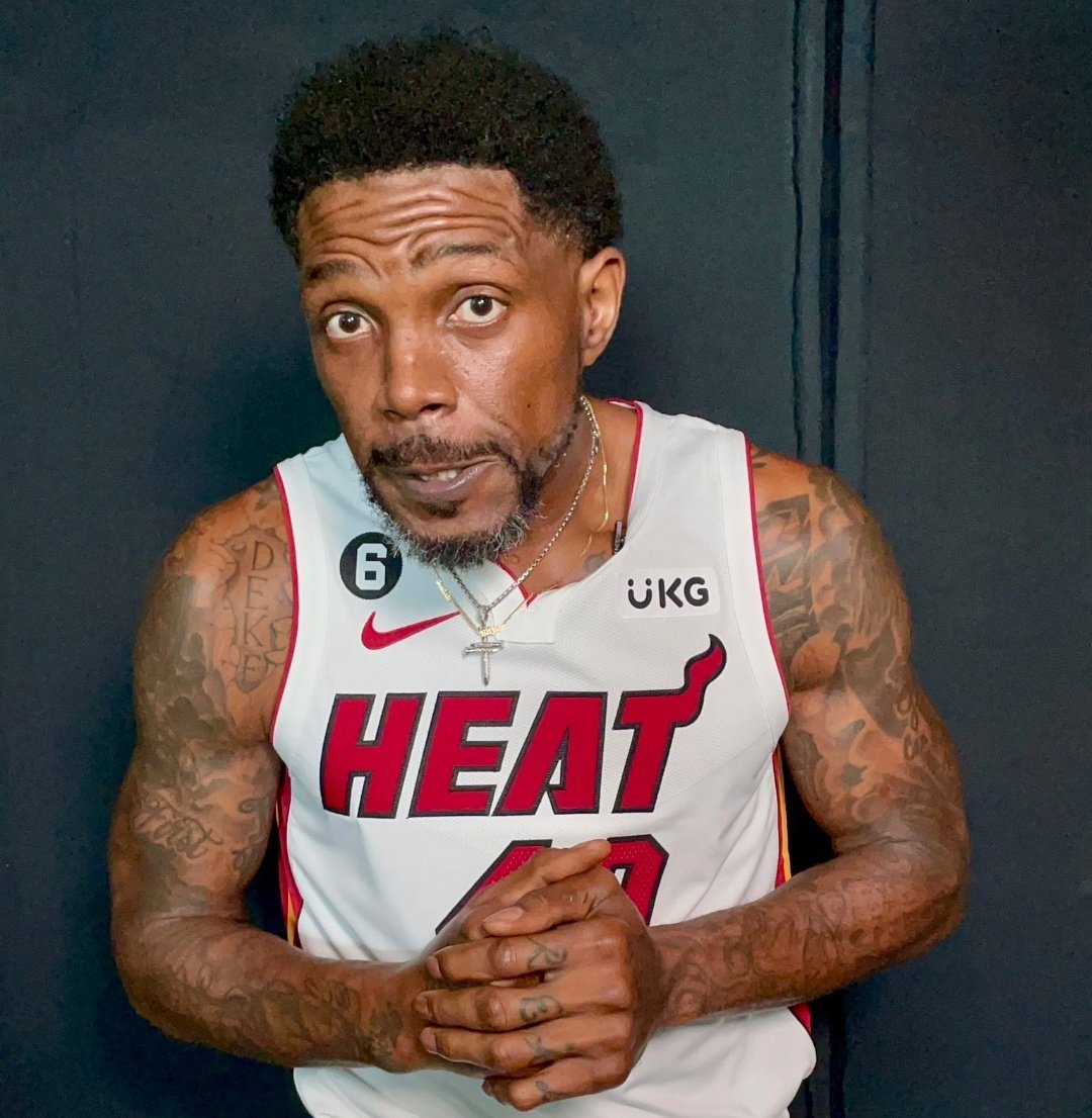 ProphetXHoops's tweet image. Udonis Haslem says that he deserves to make the Hall of Fame:

"All-Rookie second team and 3x Teammate of the Year... induct OG in the class of 28!"
