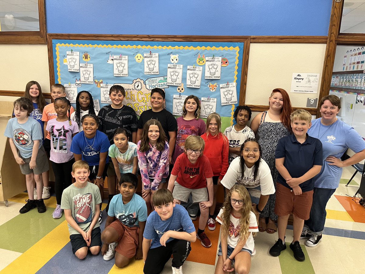 MsKingerysClass's tweet photo. Ready to have the best year ever with these amazing 5th grade kiddos! 💙🐾 #backtojcschools #westwildcats https://t.co/ZHVLH7Xz7N