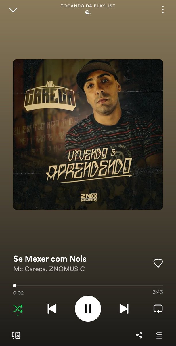 kyansantista's tweet photo. muito se fala da referência das "4 coisas que toda bandida gosta" mas pouco se fala dessa referência aqui
kyan é muito baixada. https://t.co/SVJc4IiyTe