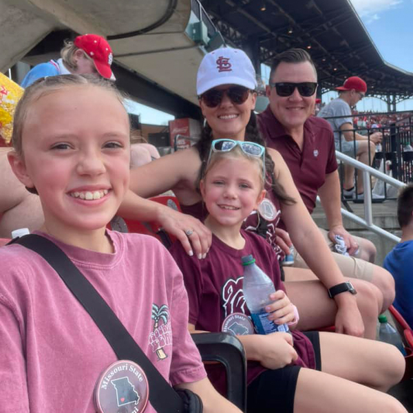 maroonation's tweet photo. 400+ alumni &amp; friends cheered on the @Cardinals as they took home a 7-3 win against the Mets yesterday. THANK YOU to the St. Louis Alumni Chapter for hosting and making this event fun for all ages! #GoMaroon #MissouriStateAlumni #STLBears https://t.co/PGZlt4w6yy