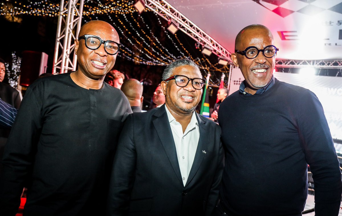 zizikodwa's tweet photo. This evening, on the eve of the BRICS Summit, the CHI-SA Corporation has launched the @EliteWorldCup. This game-changing world motorsport series has been brought to life by the same team that launched the A1 Grand Prix in 2005. The #EliteWorldCup is A1 at a top level! https://t.co/uPW1gID4Lh