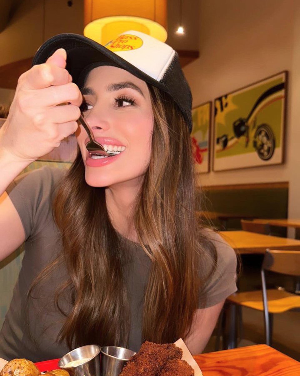 Tender Greens tweet media