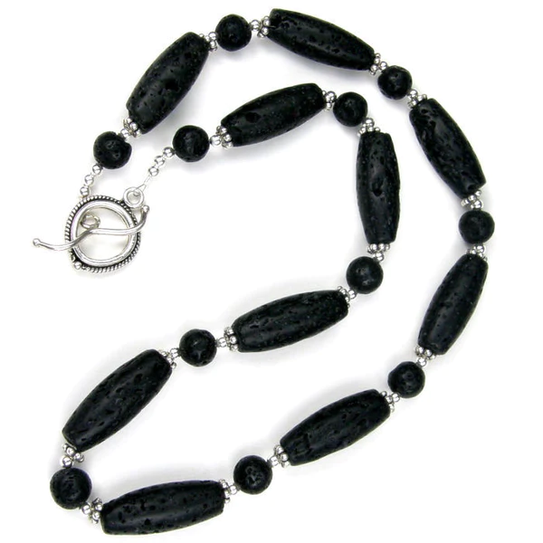 Black and silver is such a classic combination. This elegant black lava  rock gemstone necklace is such a classic  bit.ly/BlackLavaRockN… @Covergirlbeads  #ccmtt #LavaRockNecklaces #ShopSmall
