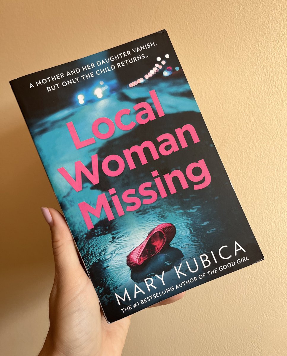 catherinemorrow's tweet photo. 🚙 Book 43 of 2023 🚙 #localwomanmissing by @MaryKubica @HQstories - gobbled up in a weekend! A clever thriller with twists I didn’t see coming! #lingerlongerwithbooks https://t.co/3PyJS5bqrQ