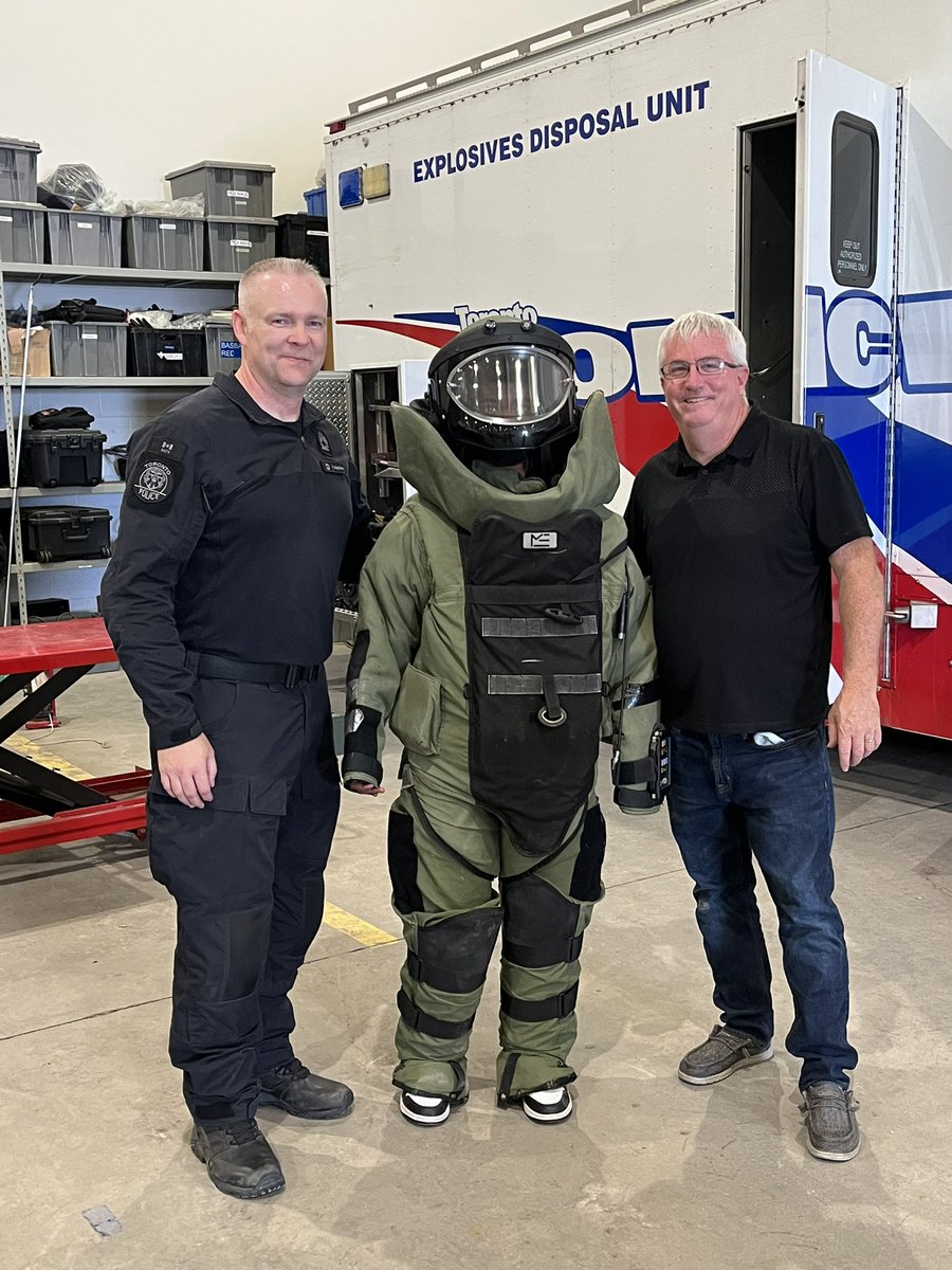 53 Division tweet media