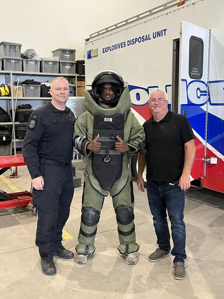 53 Division tweet media