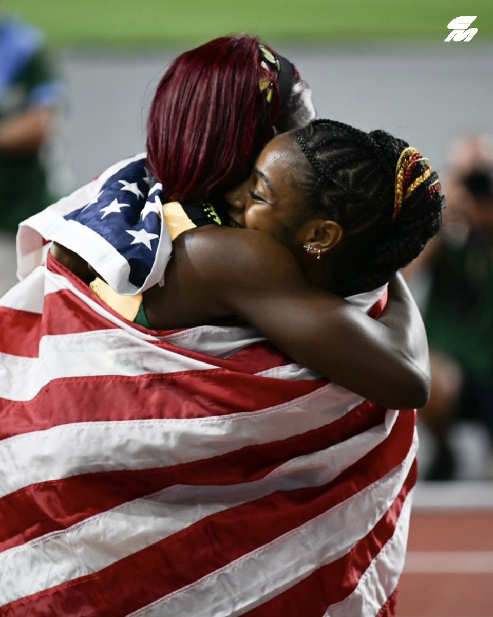 CitiusMag's tweet photo. Behind every good rivalry is respect.
 
🇺🇸💗🇯🇲 https://t.co/C53qbOl8Sn