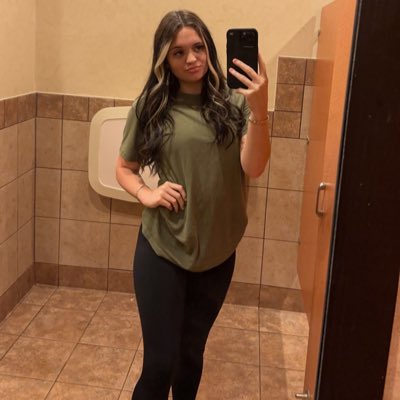 camrync_20's tweet photo. #NewProfilePic https://t.co/hI9Sc0JW7d