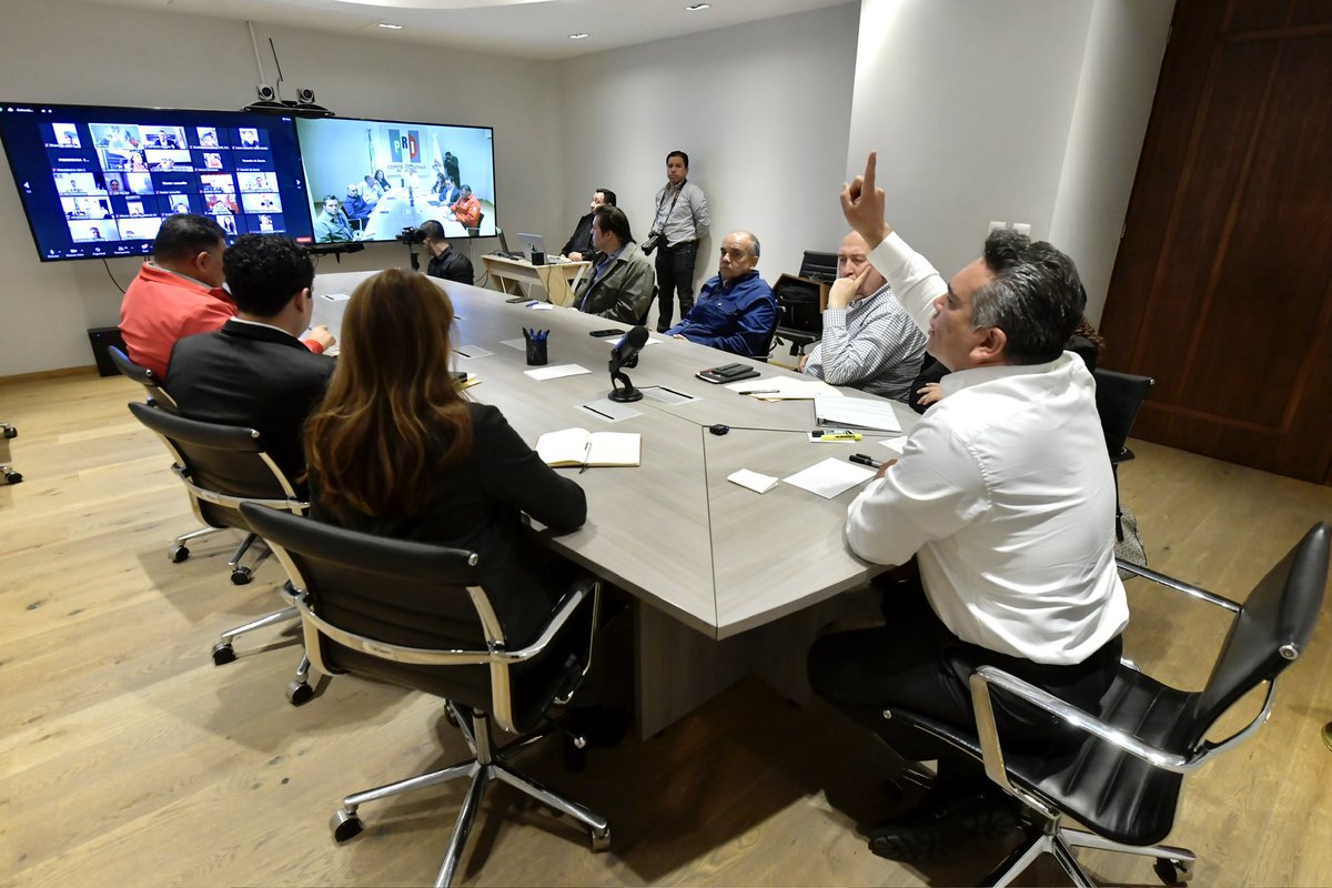 Hoy tuvimos reunión vía zoom con las 32 dirigencias estatales para coordinar el trabajo que estamos haciendo todos los días en favor del proceso del Frente Amplio por México. ¡Avanzamos unidos, con estrategia e inteligencia! ¡Vamos con todo! 👊🏼🇲🇽