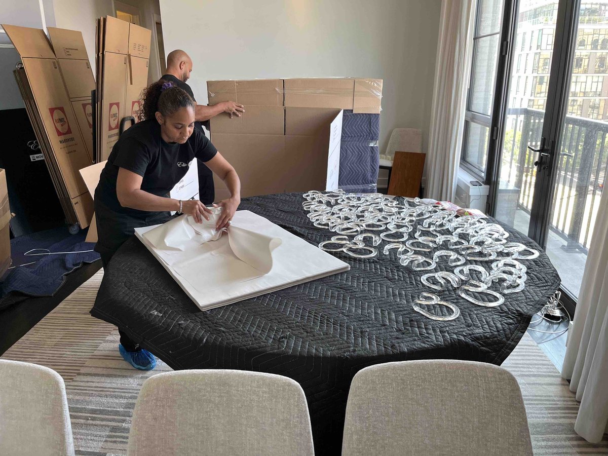 FlatRate_Moving's tweet image. Your belongings deserve the best! When you move with FlatRate, you can rest assured that each item is treated with the highest level of care.

#packingprotection #itemprotection #flatratemvoing