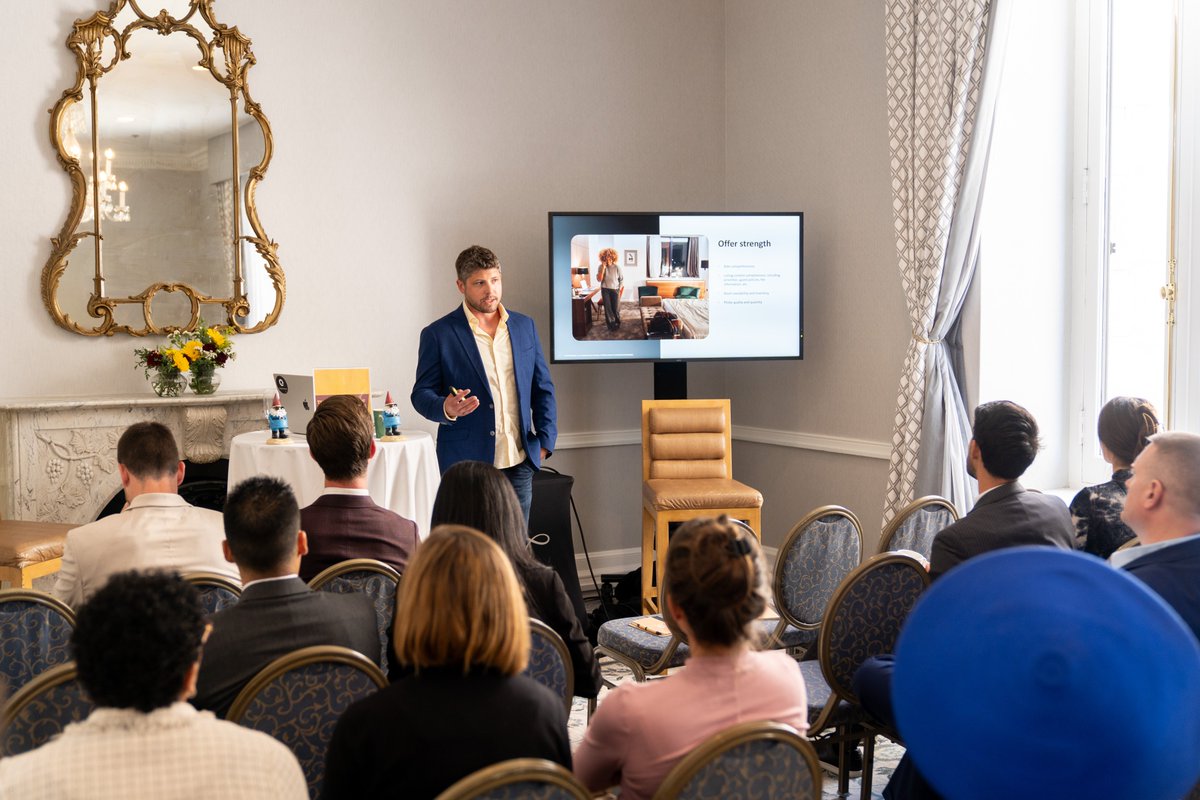 SFTravelAssn's tweet image. Thank you to everyone who attended the Visitor Impact Summit at the @FairmontSF in collab with the @HotelCouncilSF. Here we shared SF hospitality and travel updates and heard from @flysfo, @Expedia, and @VisitCalifornia. Thank you for attending!
#BoomLoop #VisitorImpactSummit
