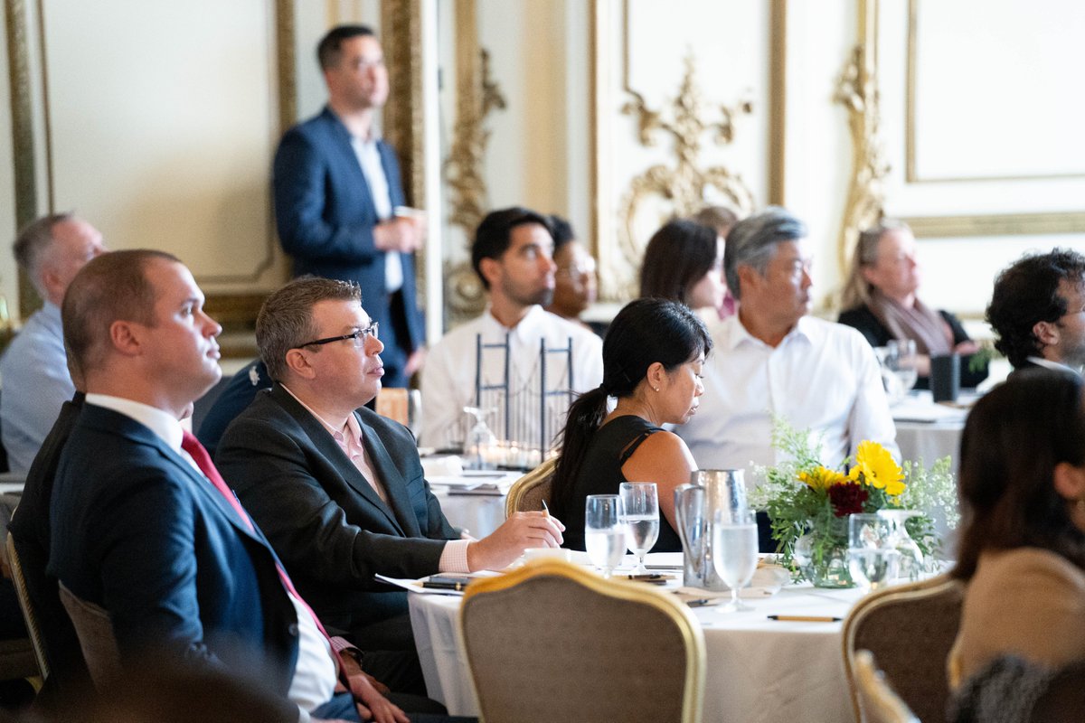 SFTravelAssn's tweet image. Thank you to everyone who attended the Visitor Impact Summit at the @FairmontSF in collab with the @HotelCouncilSF. Here we shared SF hospitality and travel updates and heard from @flysfo, @Expedia, and @VisitCalifornia. Thank you for attending!
#BoomLoop #VisitorImpactSummit
