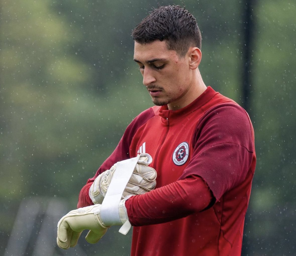 EXCL: Djordje Petrović to Chelsea, here we go! Verbal agreement in place with New England Revolution on €16m deal 🚨🔵🇷🇸 #CFC

Medical tests booked on Wednesday for the Serbian goalkeeper who’s gonna compete with Robert Sanchez.