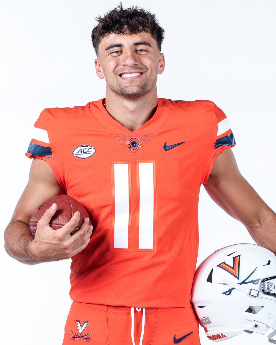 VirginiaSports's tweet photo. QB 1️⃣

🔶⚔️🔷#GoHoos https://t.co/LaFpKRHTcN