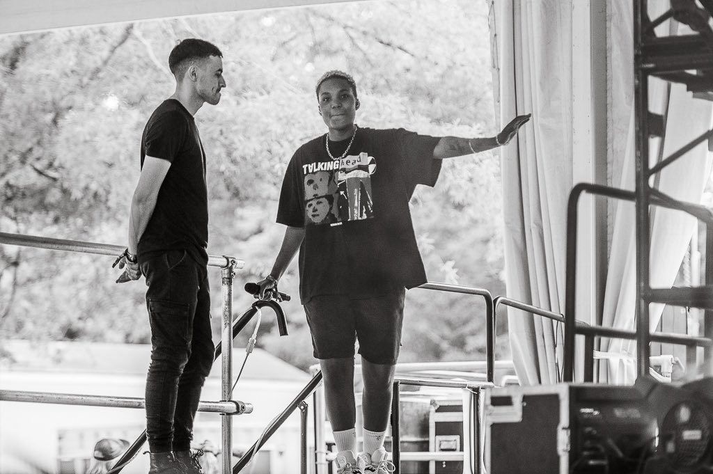 B-side <a href="/arloparks/">Arlo Parks</a> 

#arloparks #musicphotography