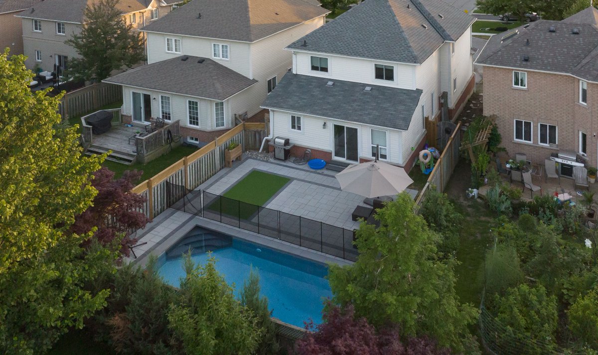 AHSpools's tweet photo. Discover the ultimate leisure spots in your homes - pools! Dial 647-937-1023 to reserve your upcoming pool venture with Action Home Services. Experience unparalleled craftsmanship and top-tier quality all bundled with exceptional service aimed at satisfying our valued clients! 😍 https://t.co/CgL8RLpkhe